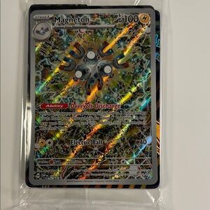 Pokemon Magneton Trading Card - Silver and Gold